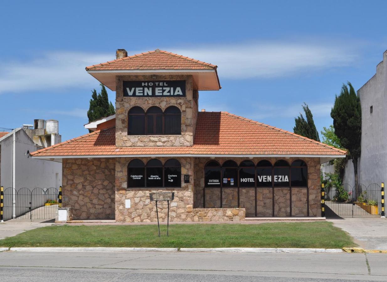 Hotel Venezia Gubbio Ngoại thất bức ảnh